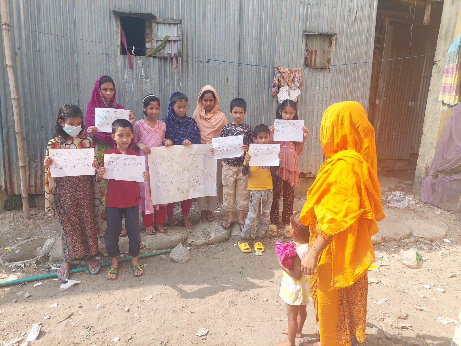 Kids in Mohakhali spreading awareness against child labor 3
