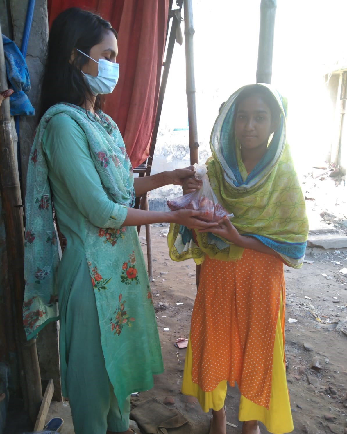 Farzana received meat from Shapla Foundation