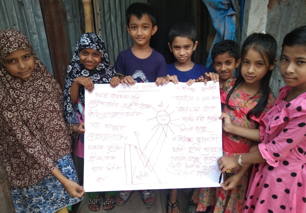 Kids in Mohakhali made a poster on greenhouse effect