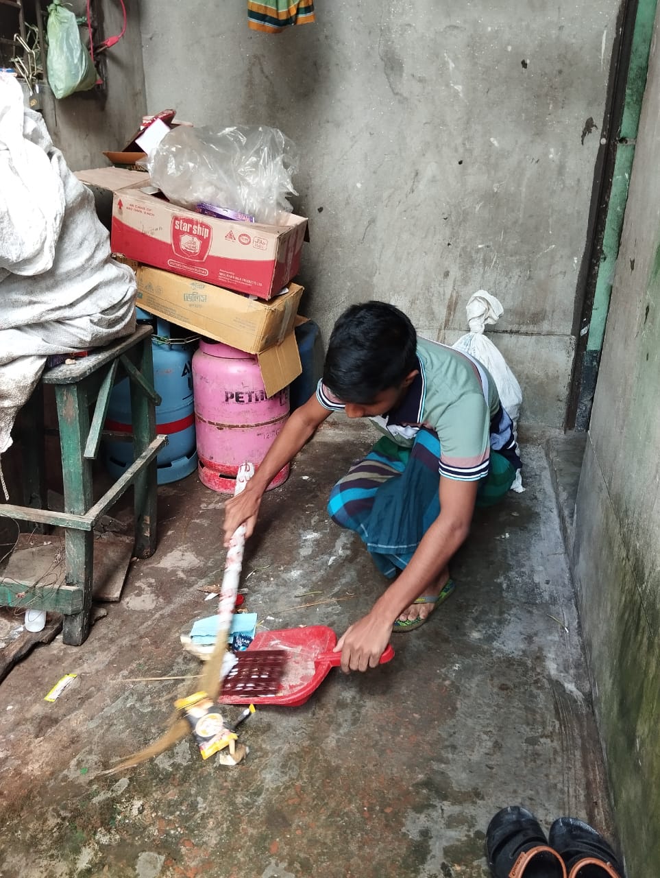 Akash Cleaning his neighborhood to Prevent Dengue