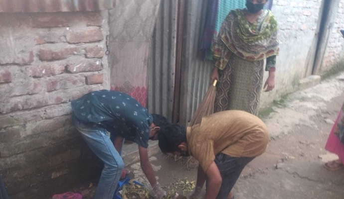 kids in mirpur participated in the cleaning