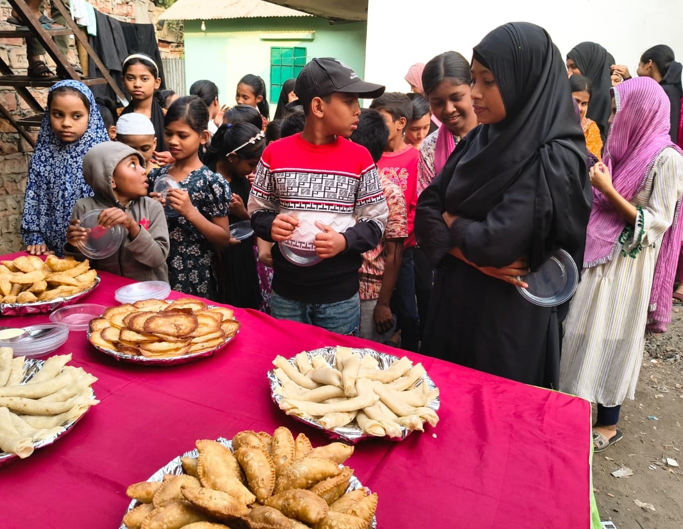 Kids in Mohakhali participated in pitha utshob