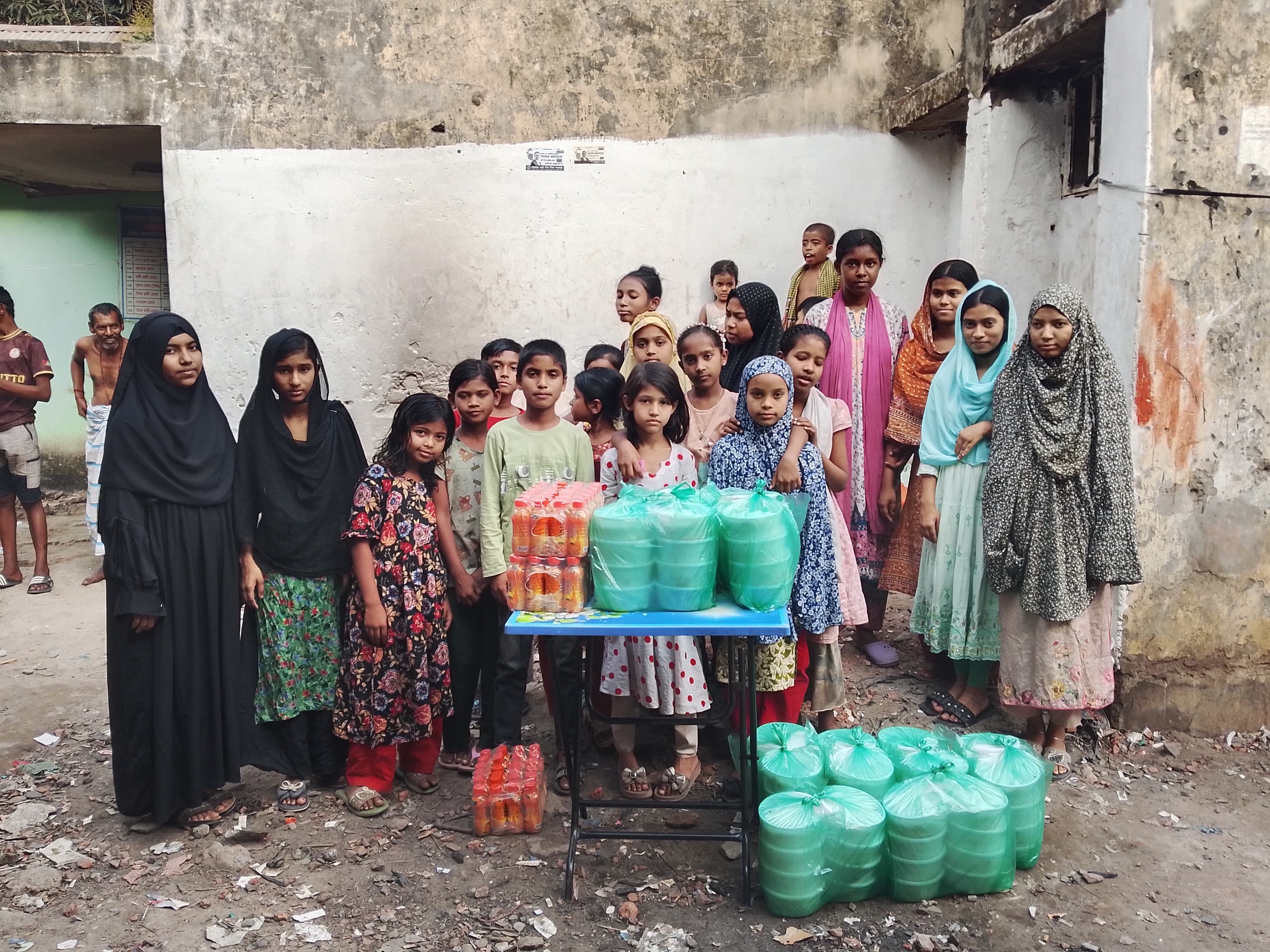 Kids in Mohakhali received iftar