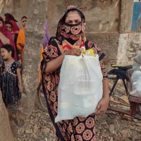 Mother of Morsalin in Mirpur got the ramadan groceries