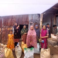 Sumona Liza Suma Asma Habiba and Taspiya got the ramadan groceries