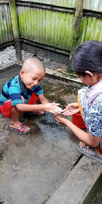 Taiyeba Teaching The Rules Of Personal Hygiene 2